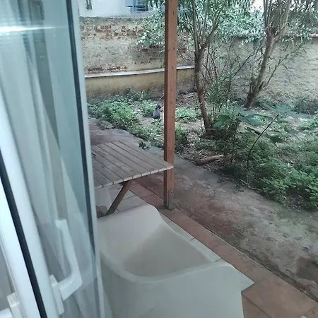 Apartamento Downtown With Private Yard Yr1 Tessalónica