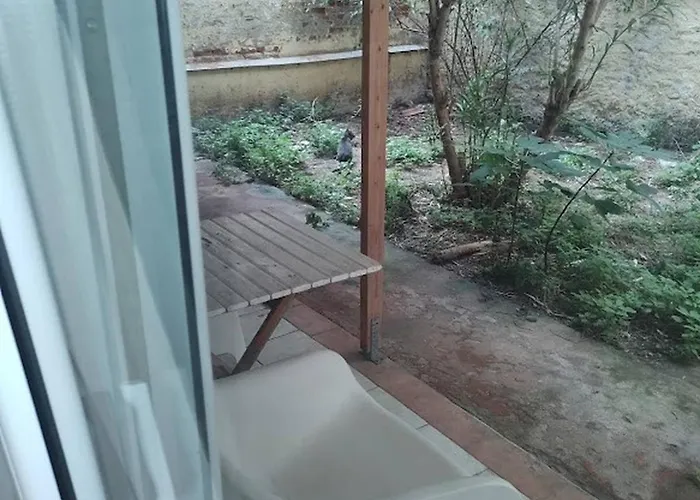Διαμέρισμα Downtown With Private Yard Yr1 Θεσσαλονίκη